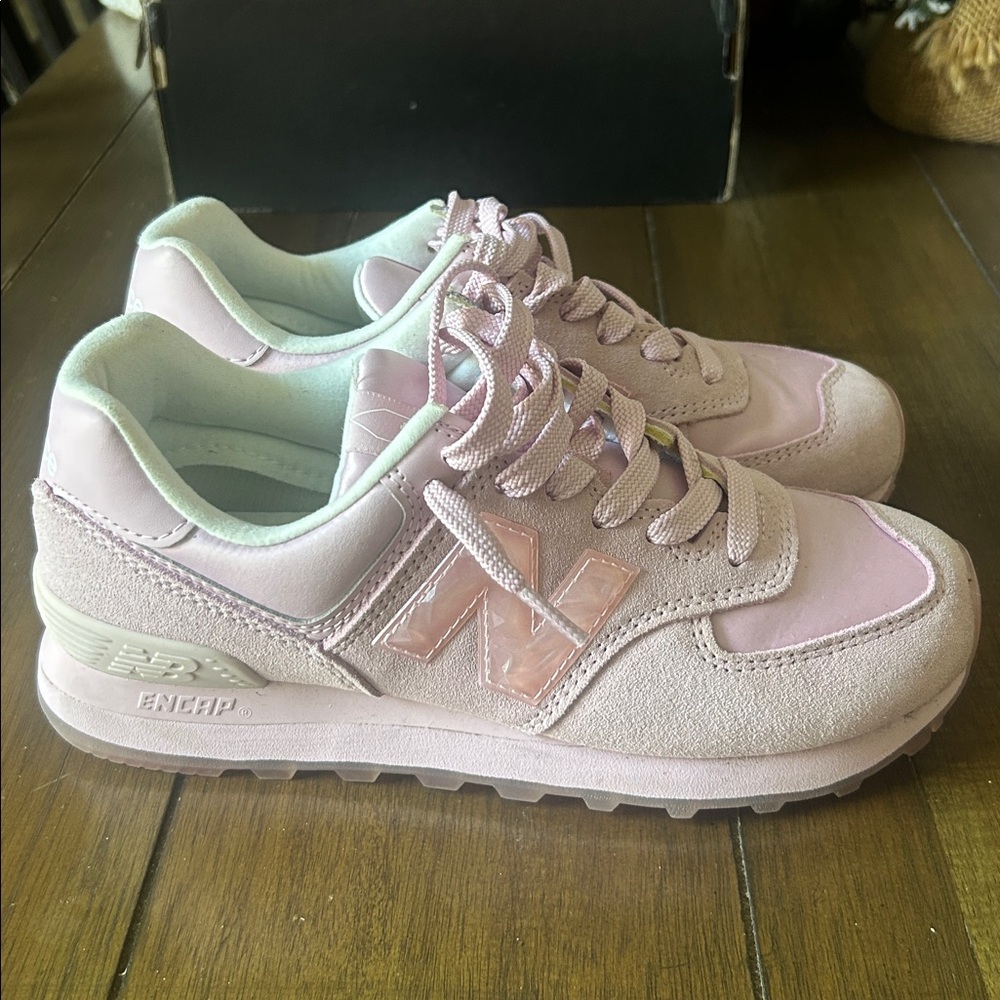 New Balance 574 Pink "Rose Quartz love" colorway with ENCAP midsole size 6.5 - Picture 7 of 10